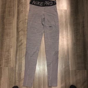 Nike leggings